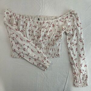 Me To We Floral Off-Shoulder Top